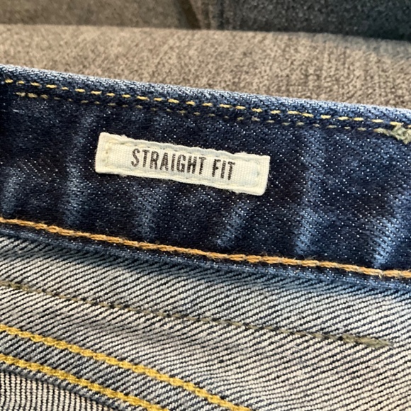 EUC Todd Snyder Straight Fit Dark Denim Jeans 32 x 30 - Picture 3 of 6